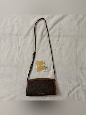 Michael Kors Jet Set Crossbody Bag